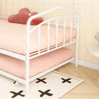 Lit de repos polyvalent et élégant avec option couchage supplémentaire pour plus de confort