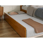 Lit plateforme Madison avec pied de lit assorti et lit gigogne double